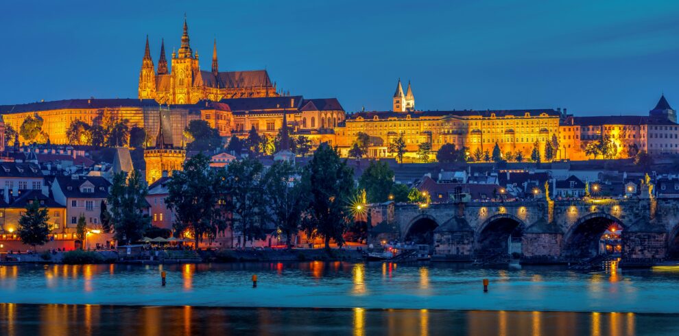 Prague At Night Home Screen